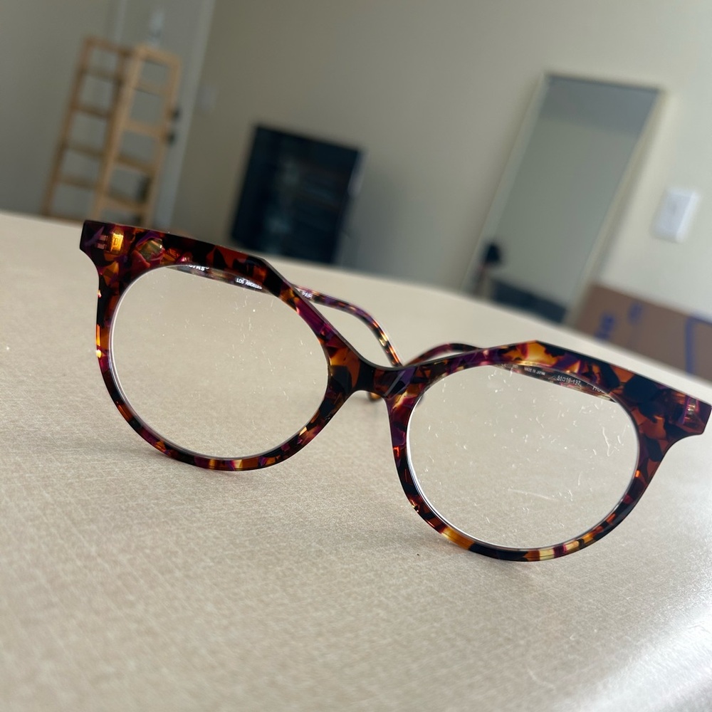 LaFont Chic Tortoise Shell Round Eyeglasses